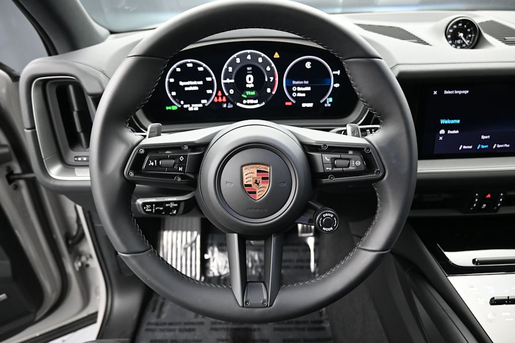 Thumbnail: 2026 Porsche Cayenne - 11