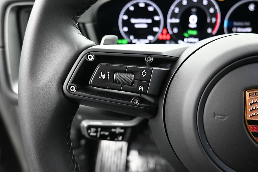 Thumbnail: 2026 Porsche Cayenne - 21