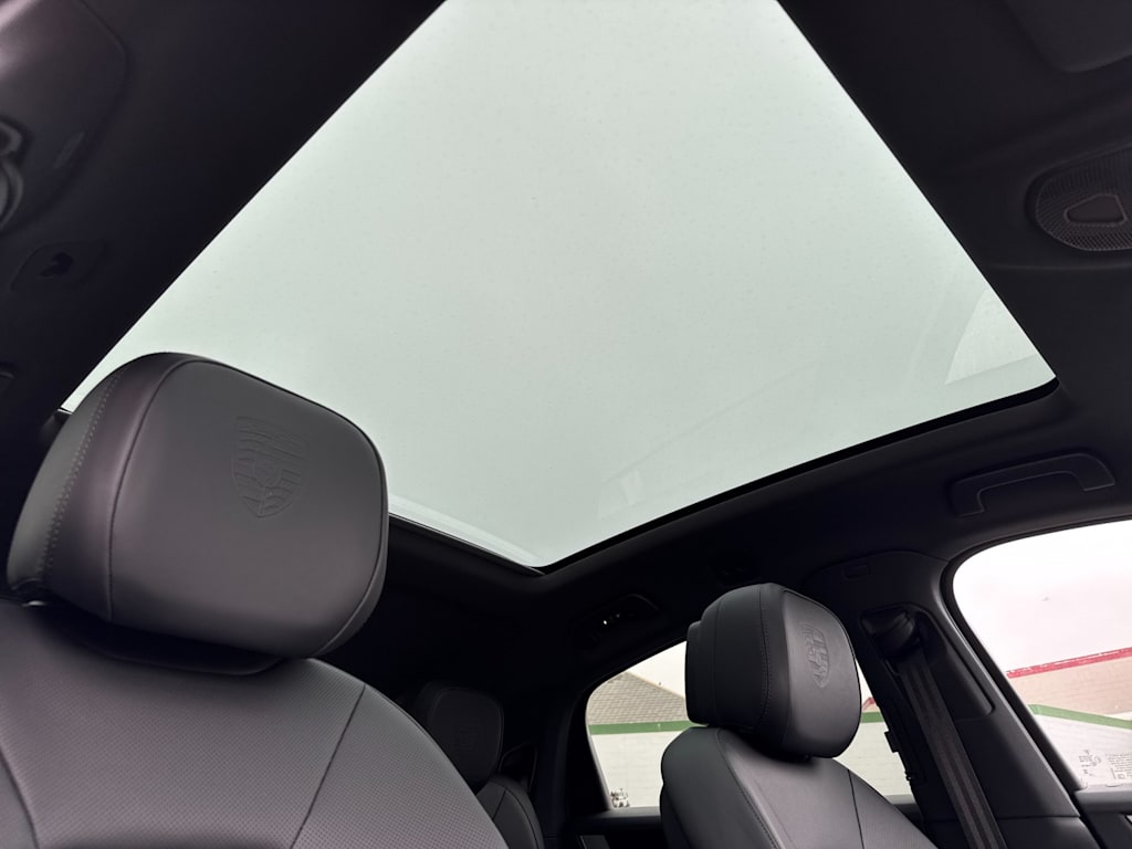 Thumbnail: 2026 Porsche Cayenne - 23