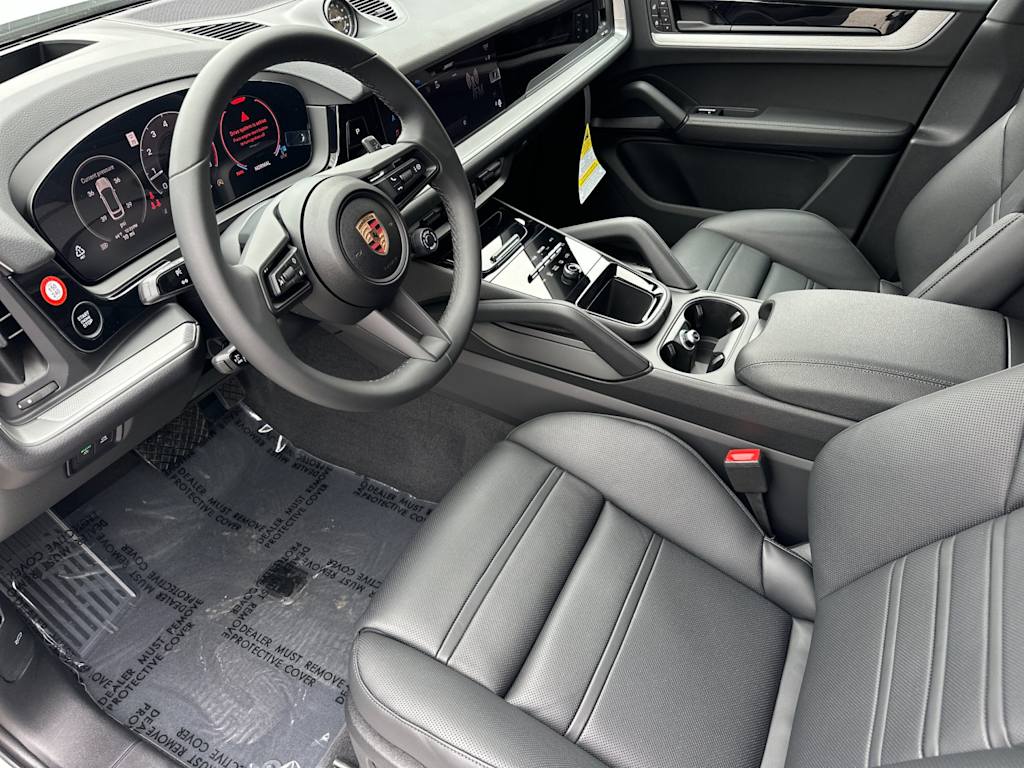 Thumbnail: 2025 Porsche Cayenne - 10