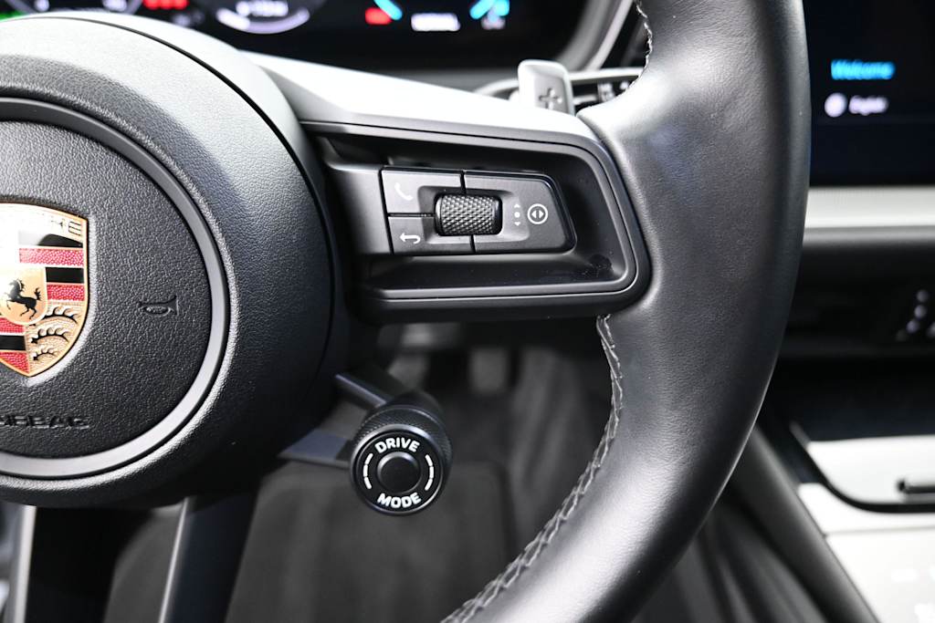 Thumbnail: 2024 Porsche Cayenne - 19