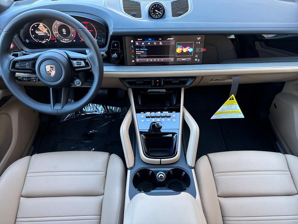 Thumbnail: 2025 Porsche Cayenne - 2