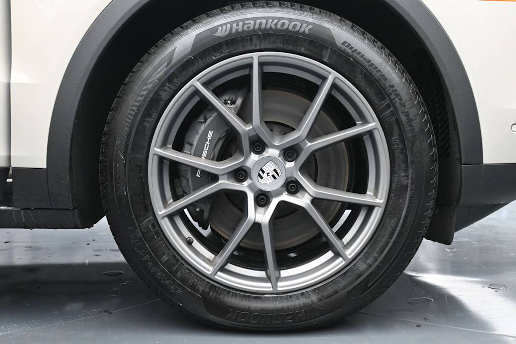 Thumbnail: 2025 Porsche Cayenne - 6