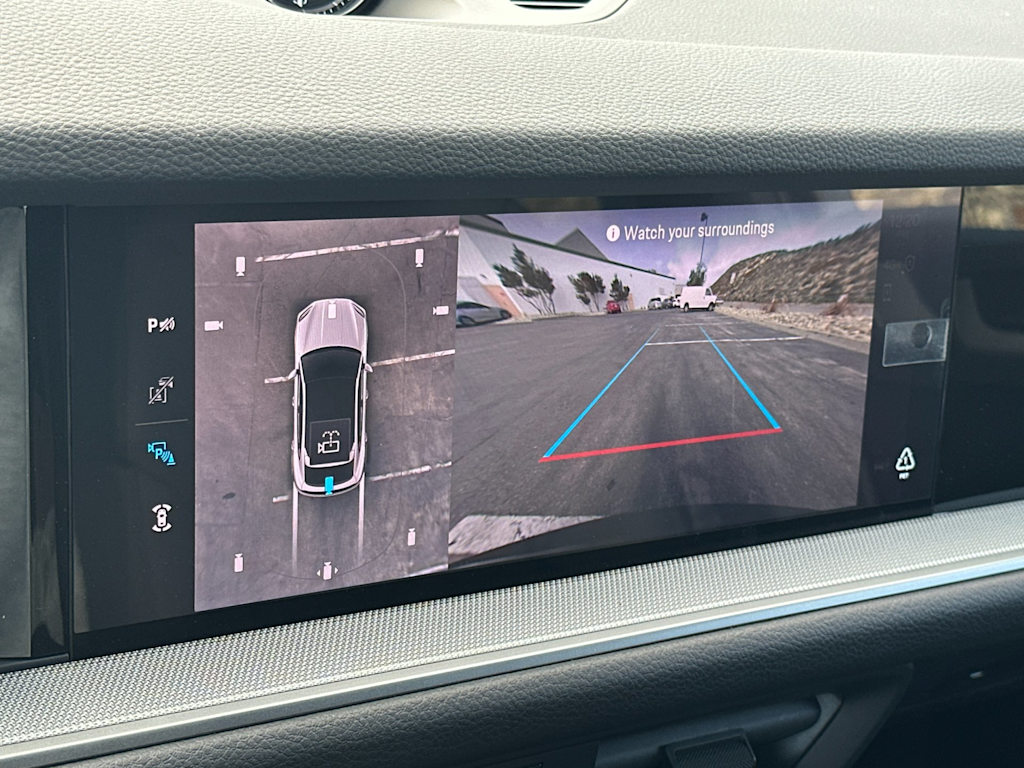 Thumbnail: 2026 Porsche Cayenne - 25