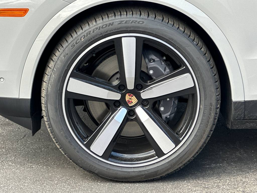 Thumbnail: 2026 Porsche Cayenne - 8