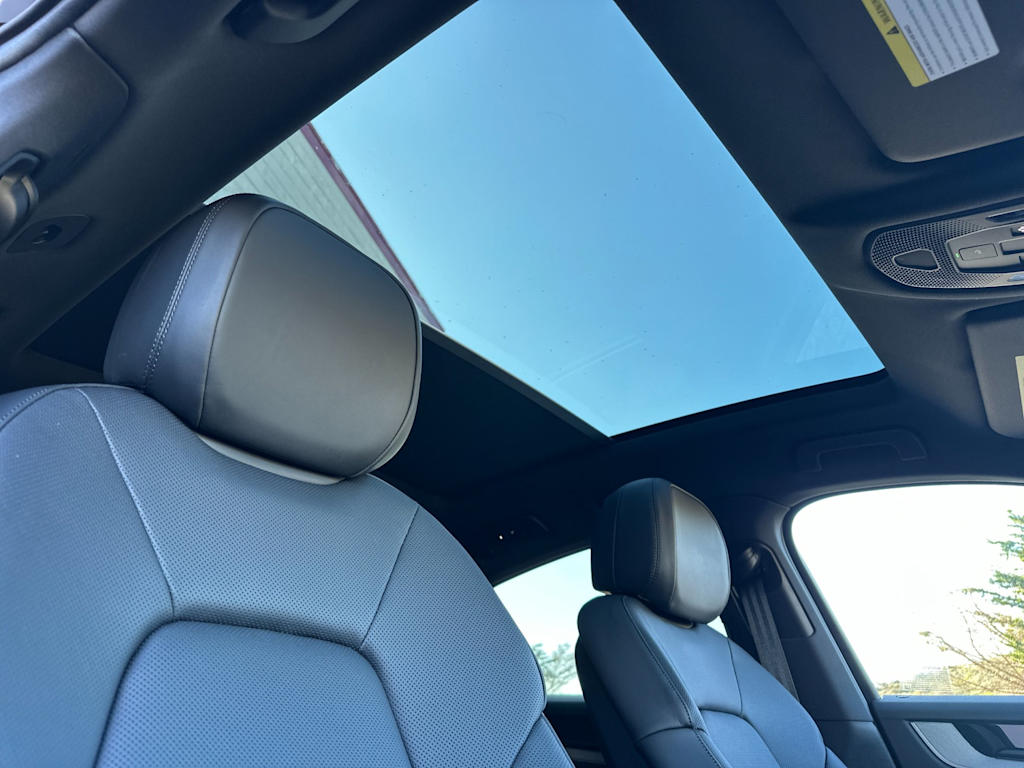 Thumbnail: 2026 Porsche Cayenne - 24