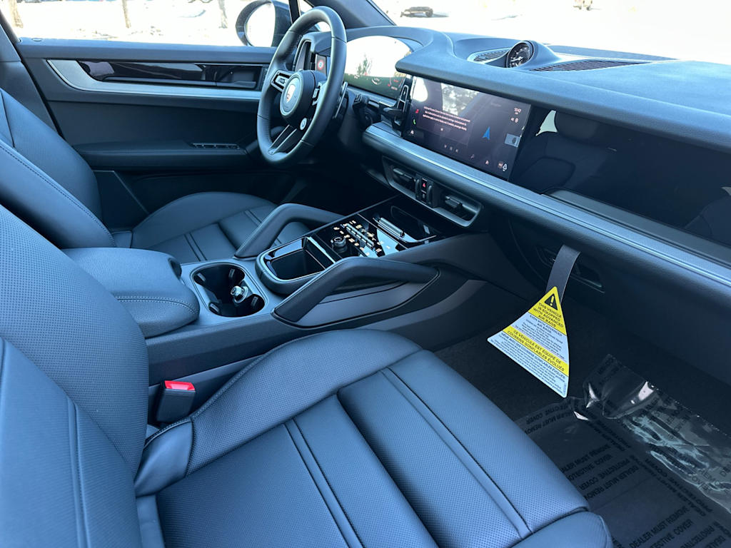 Thumbnail: 2026 Porsche Cayenne - 13