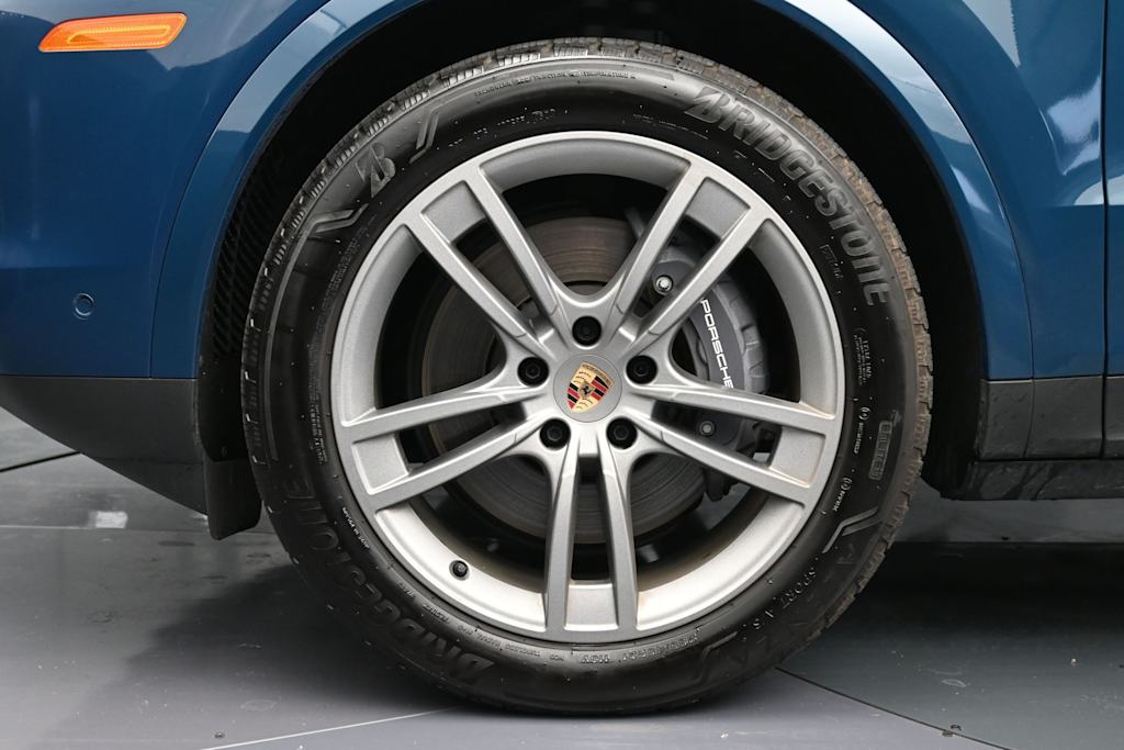 Thumbnail: 2025 Porsche Cayenne - 8