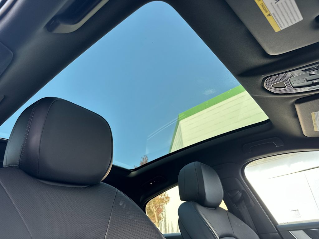 Thumbnail: 2025 Porsche Cayenne - 24