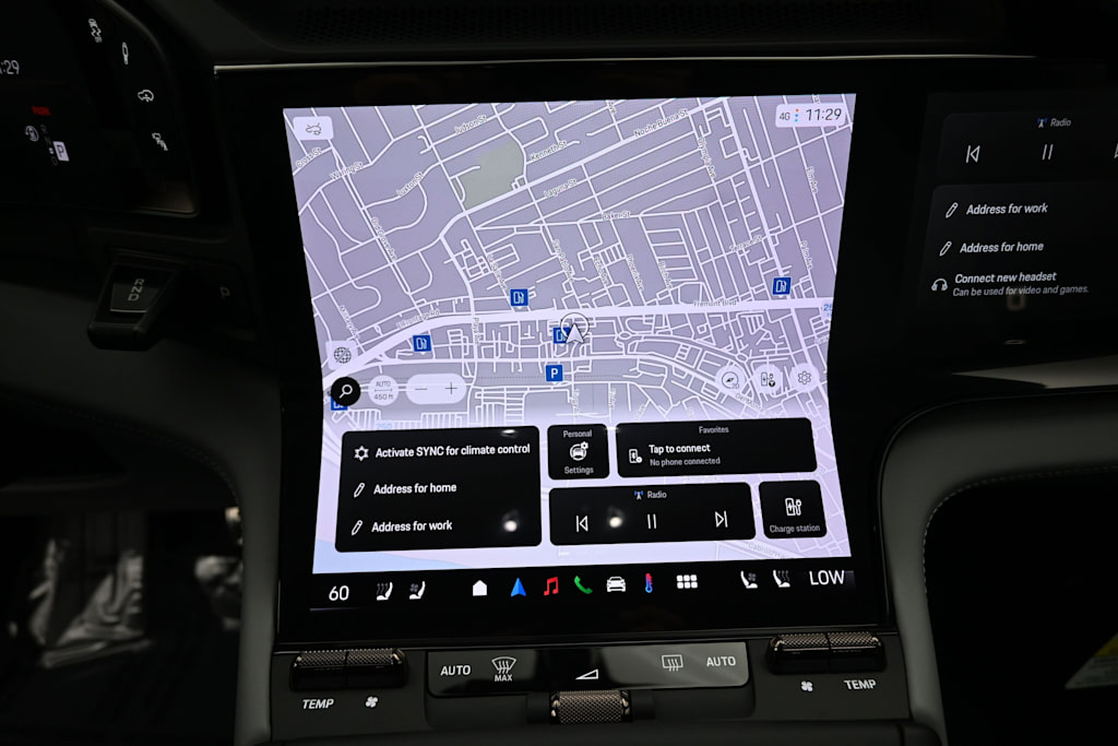 Thumbnail: 2026 Porsche Cayenne - 24