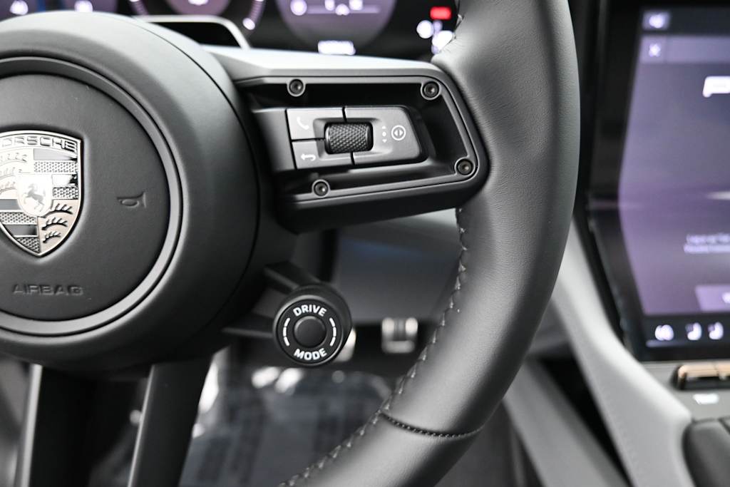 Thumbnail: 2026 Porsche Cayenne - 20