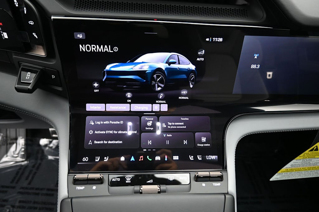 Thumbnail: 2026 Porsche Cayenne - 14
