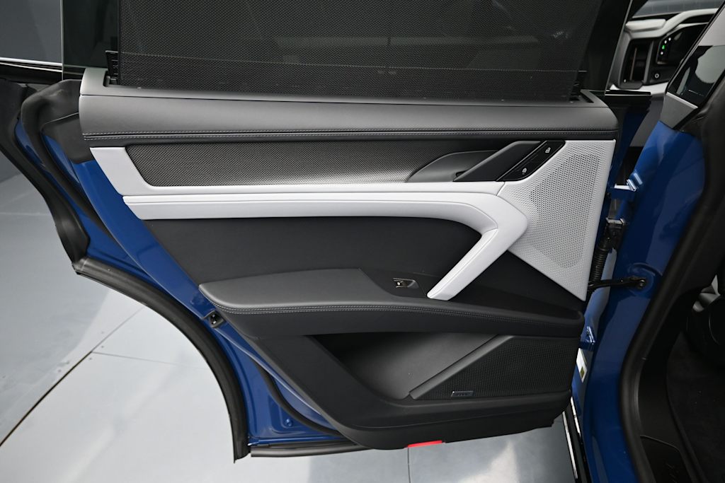 Thumbnail: 2026 Porsche Cayenne - 26