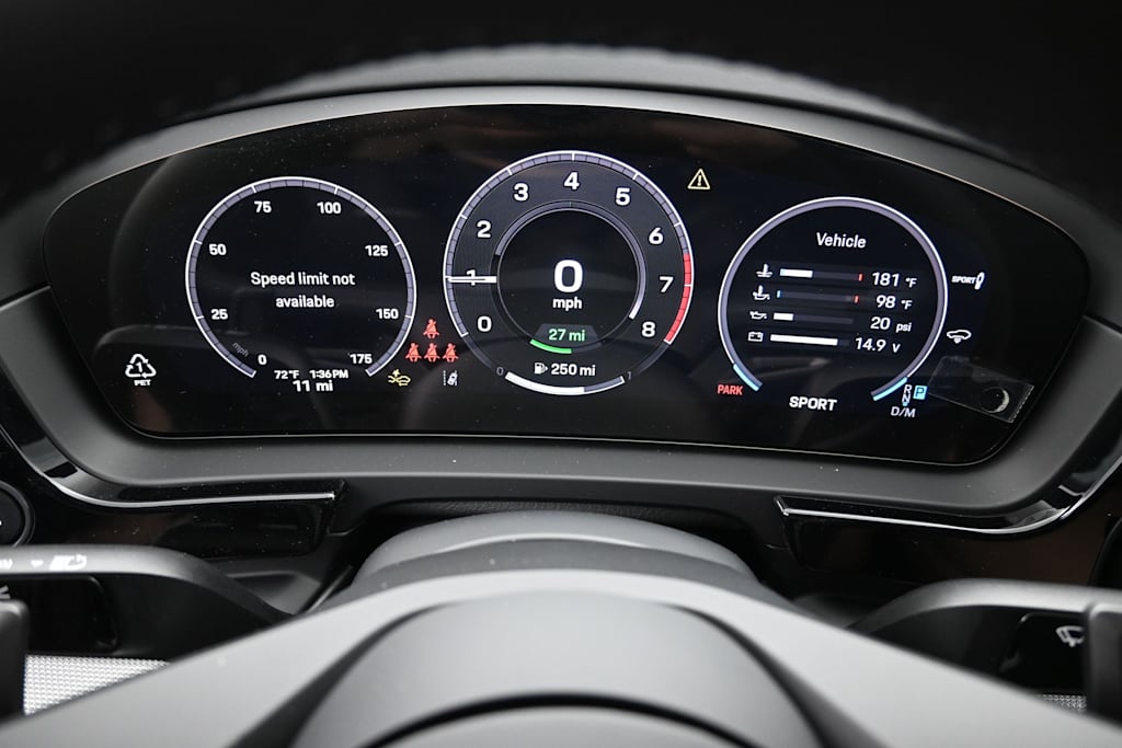Thumbnail: 2026 Porsche Cayenne - 16