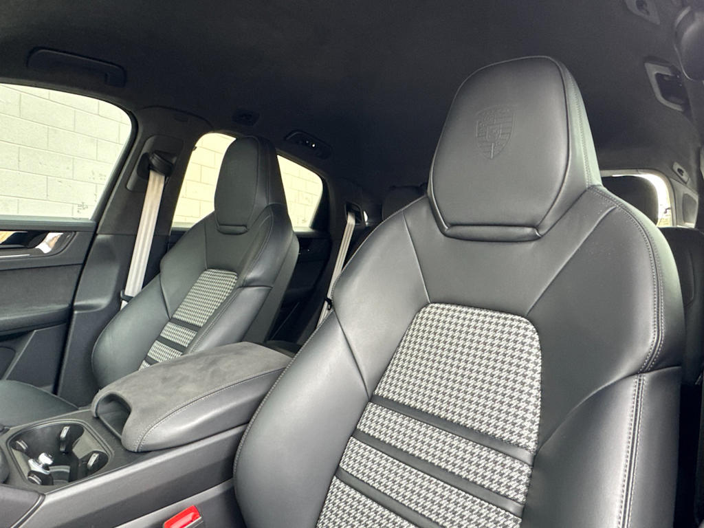 Thumbnail: 2025 Porsche Cayenne - 10