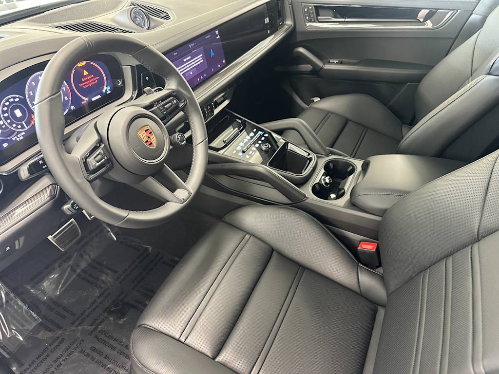 Thumbnail: 2026 Porsche Cayenne - 10