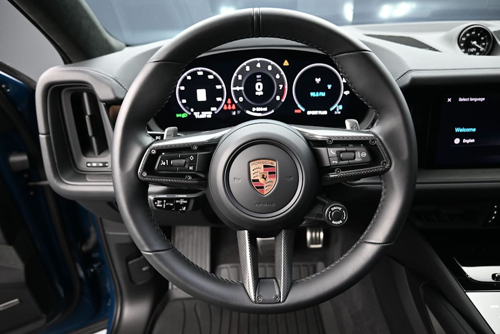 Thumbnail: 2026 Porsche Cayenne - 10