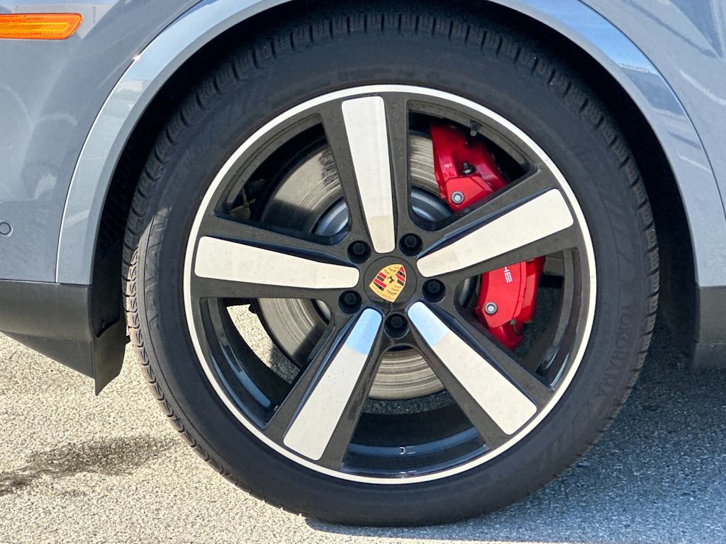 Thumbnail: 2024 Porsche Cayenne - 8