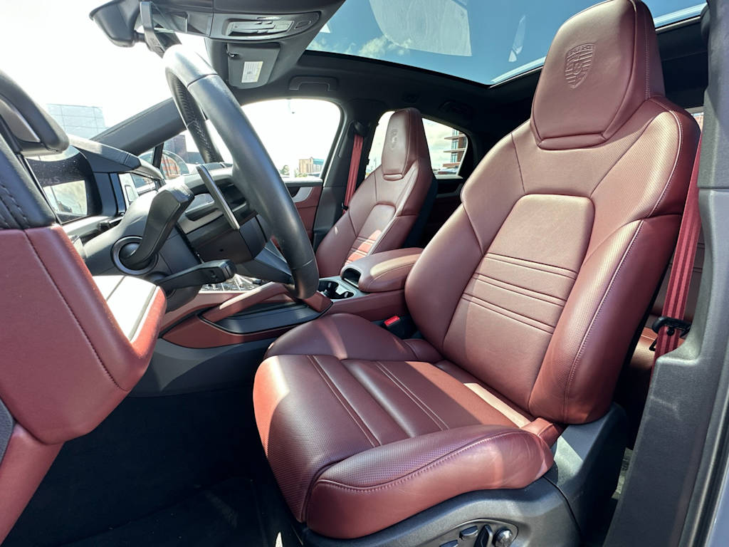 Thumbnail: 2024 Porsche Cayenne - 11