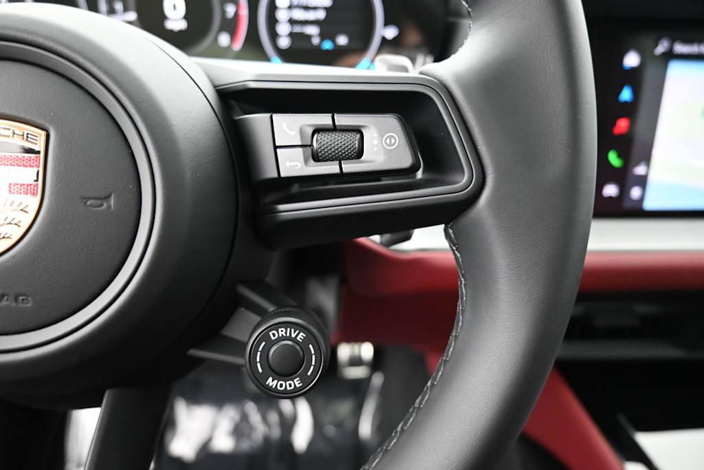 Thumbnail: 2026 Porsche Cayenne - 17