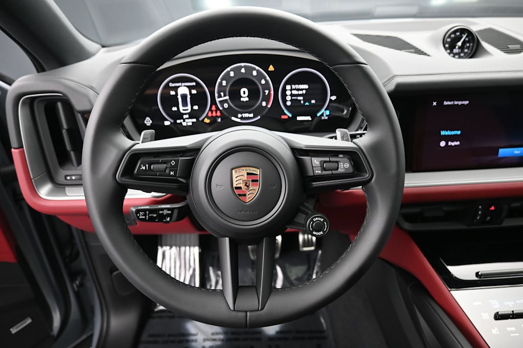 Thumbnail: 2026 Porsche Cayenne - 10