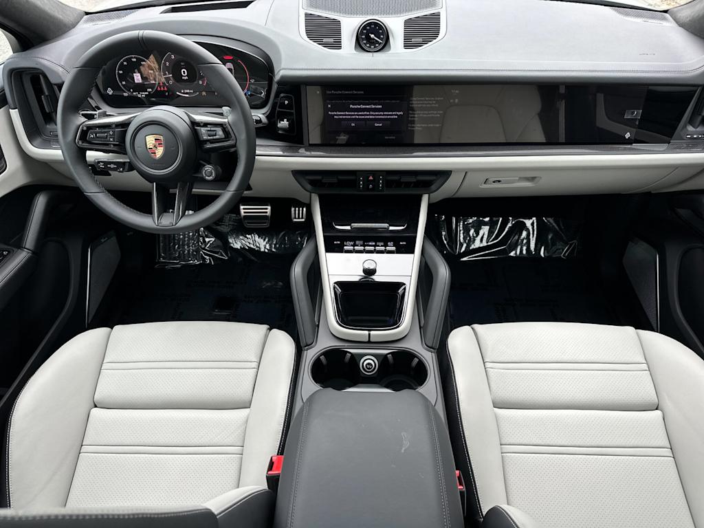 Thumbnail: 2025 Porsche Cayenne - 9