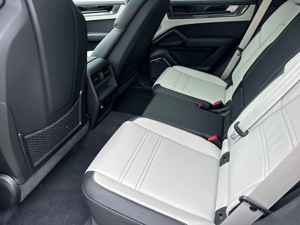 Thumbnail: 2025 Porsche Cayenne - 12