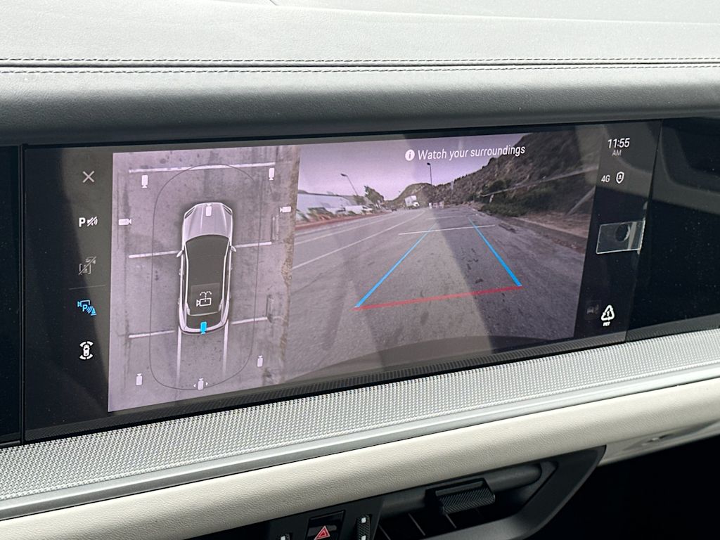 Thumbnail: 2025 Porsche Cayenne - 25