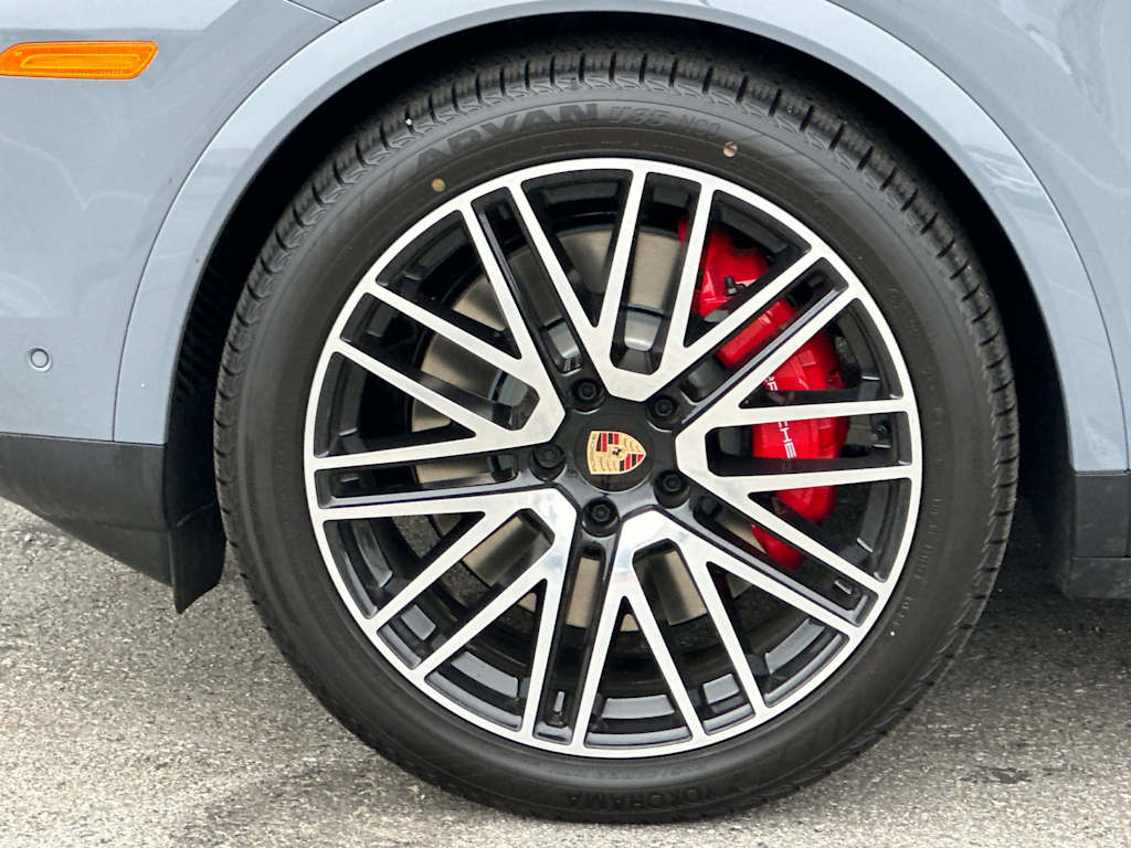 Thumbnail: 2025 Porsche Cayenne - 8