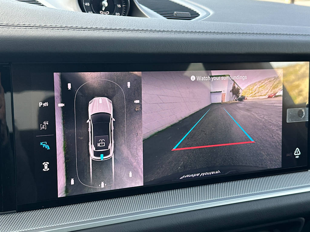 Thumbnail: 2026 Porsche Cayenne - 26