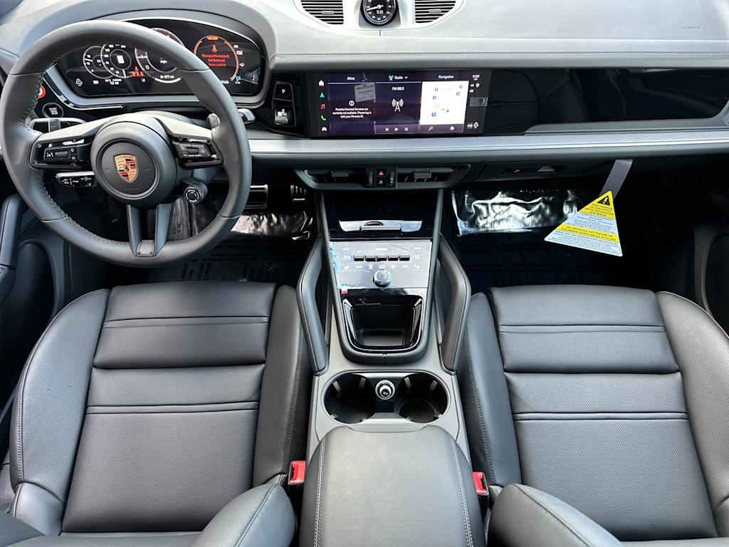 Thumbnail: 2026 Porsche Cayenne - 2