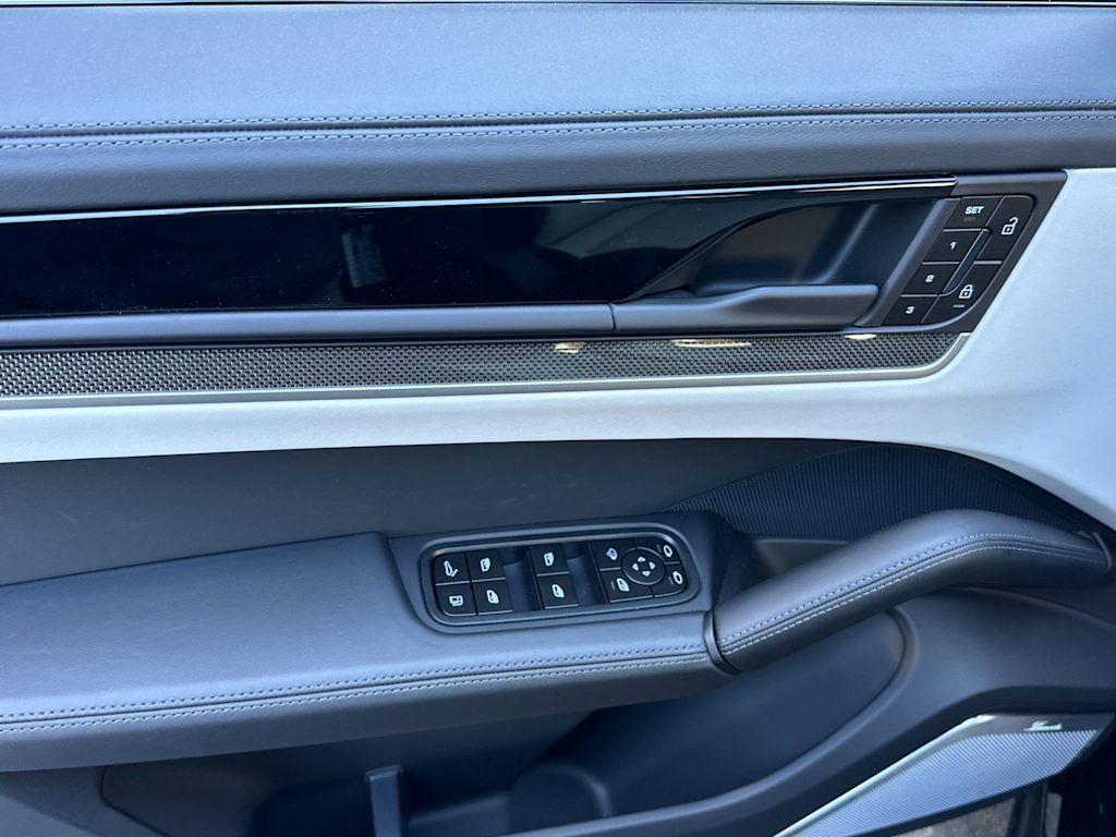 Thumbnail: 2025 Porsche Cayenne - 19