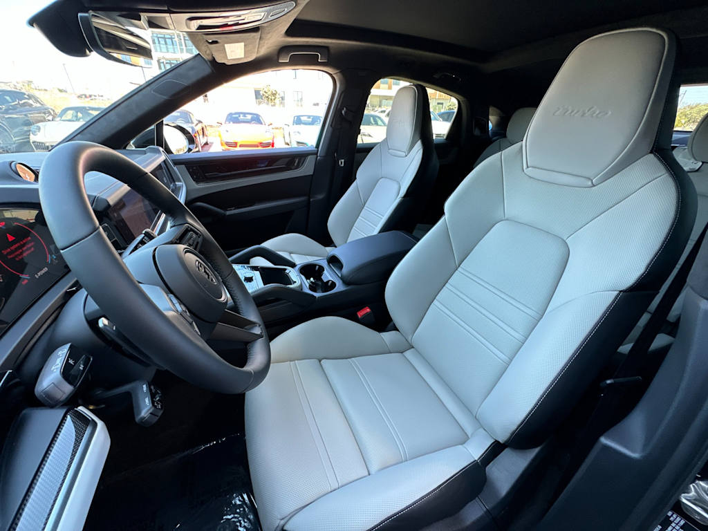 Thumbnail: 2025 Porsche Cayenne - 11