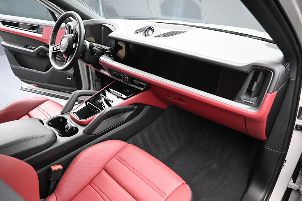 Thumbnail: 2025 Porsche Cayenne - 11