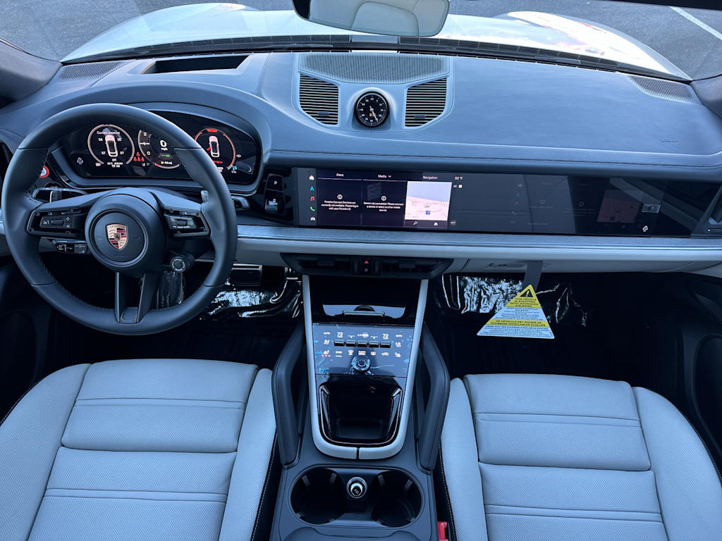 Thumbnail: 2026 Porsche Cayenne - 2