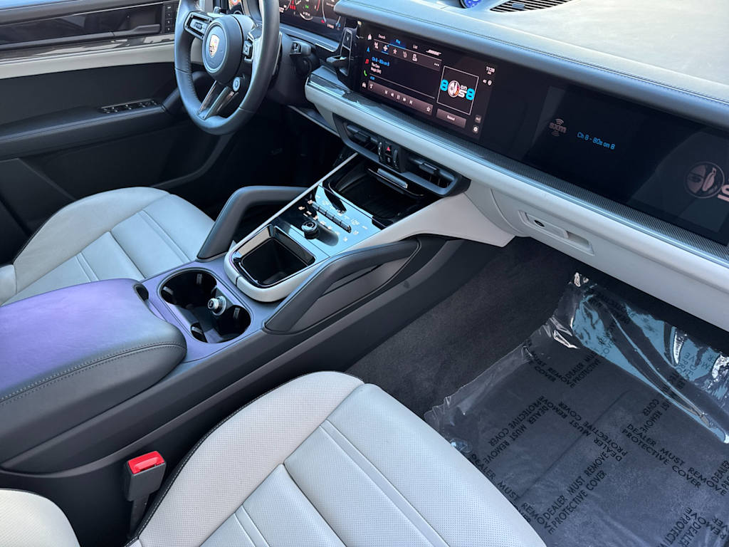 Thumbnail: 2025 Porsche Cayenne - 12