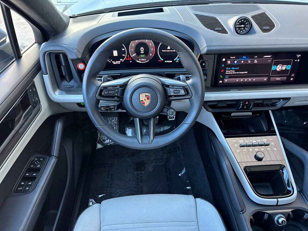 Thumbnail: 2025 Porsche Cayenne - 11