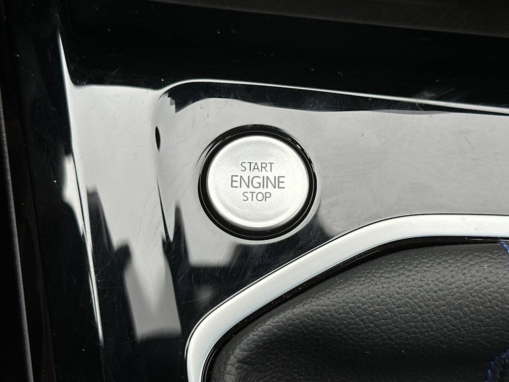 2024 Volkswagen Golf SE 28