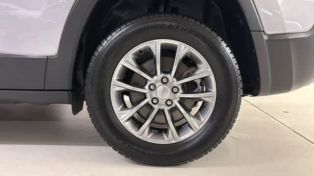 Thumbnail: 2021 Jeep Cherokee - 8