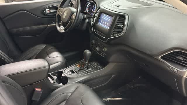 Thumbnail: 2021 Jeep Cherokee - 13