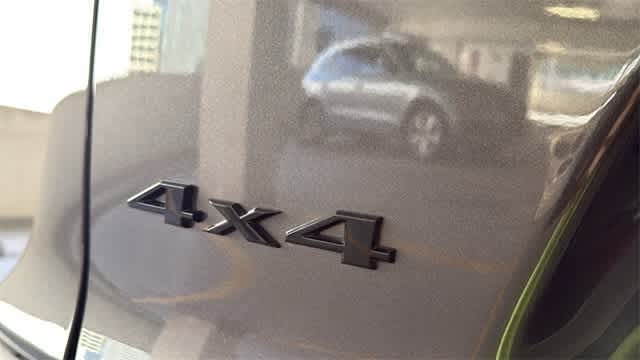 Thumbnail: 2021 Jeep Cherokee - 21