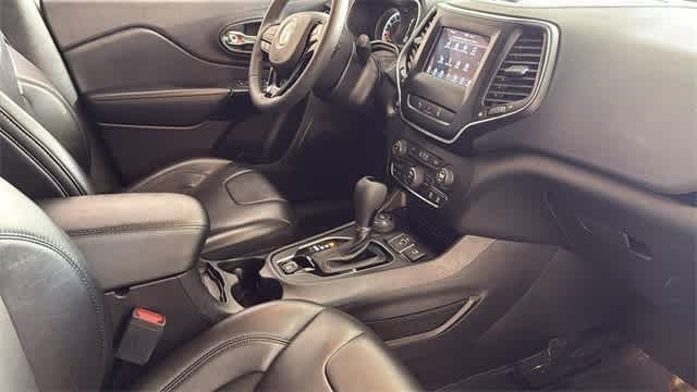 Thumbnail: 2021 Jeep Cherokee - 13