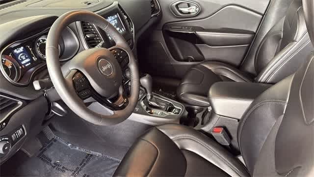 Thumbnail: 2021 Jeep Cherokee - 10