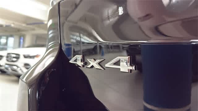 Thumbnail: 2022 Jeep Grand Cherokee - 21