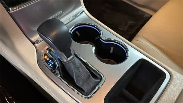 Thumbnail: 2022 Jeep Grand Cherokee - 14