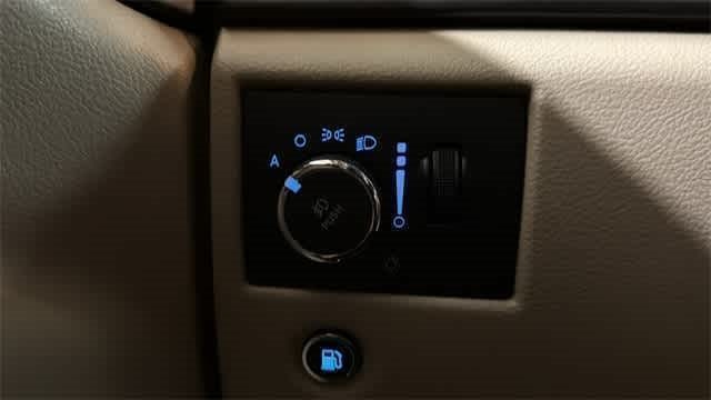 Thumbnail: 2022 Jeep Grand Cherokee - 24