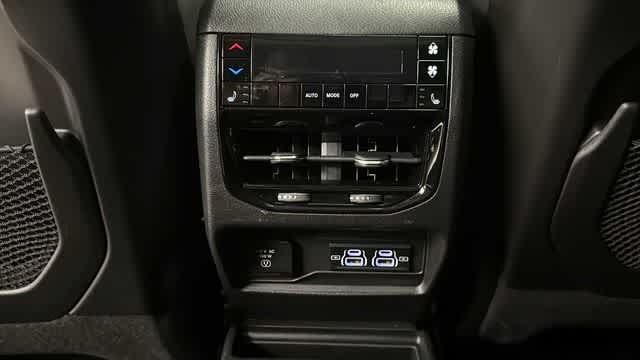 Thumbnail: 2022 Jeep Grand Cherokee L - 30
