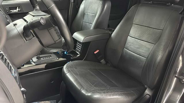 Thumbnail: 2011 Ford Escape - 11