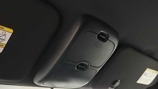 Thumbnail: 2011 Ford Escape - 27