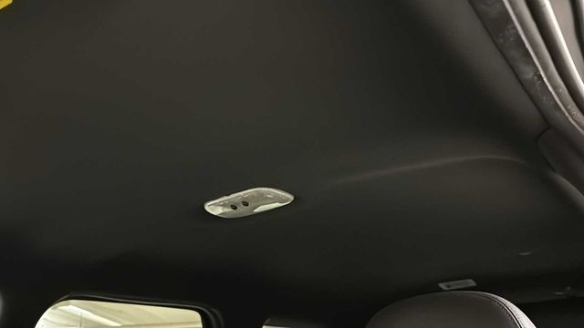 Thumbnail: 2011 Ford Escape - 28